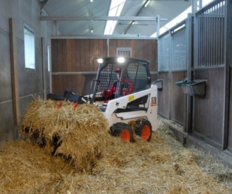 Kompaktlader Aarau Bobcat S70