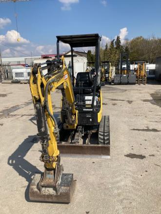 Vio17 minikoparka wynajem codzienny koparka 1,7 t