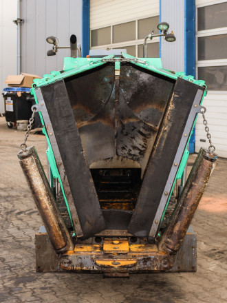 HGT Fertiger Vögele Super 800