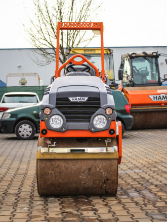 Walec tandemowy HAMM HD 8 VV