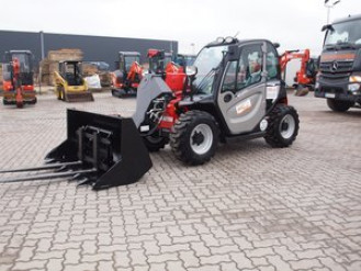 Teleskopstapler mieten MANITOU MT420 H Norderstedt