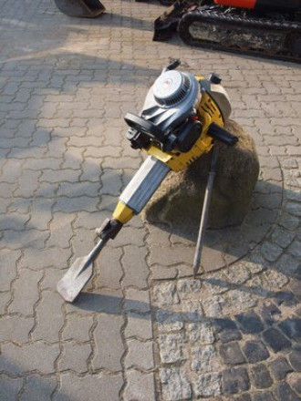 WACKER Neuson Benzinhammer BH23 