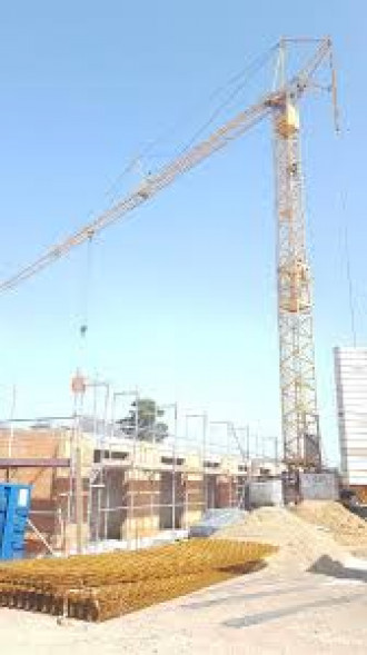 Liebherr 71 K Schnelleinsatzkran mit 6000 kg Tragkraft und 35,1 Meter Hakenhöhe