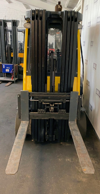 Kompaktstapler Treibgas mit Quattromast