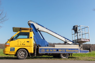 LKW Hubarbeitsbühne Berlin 14,5 m Arbeitshöhe 