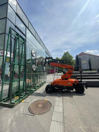 Glaslifter Jekko MPK10 Glasroboter Industrylifter Glasmontagegerät 1000 Kg Pick & Carry Kran