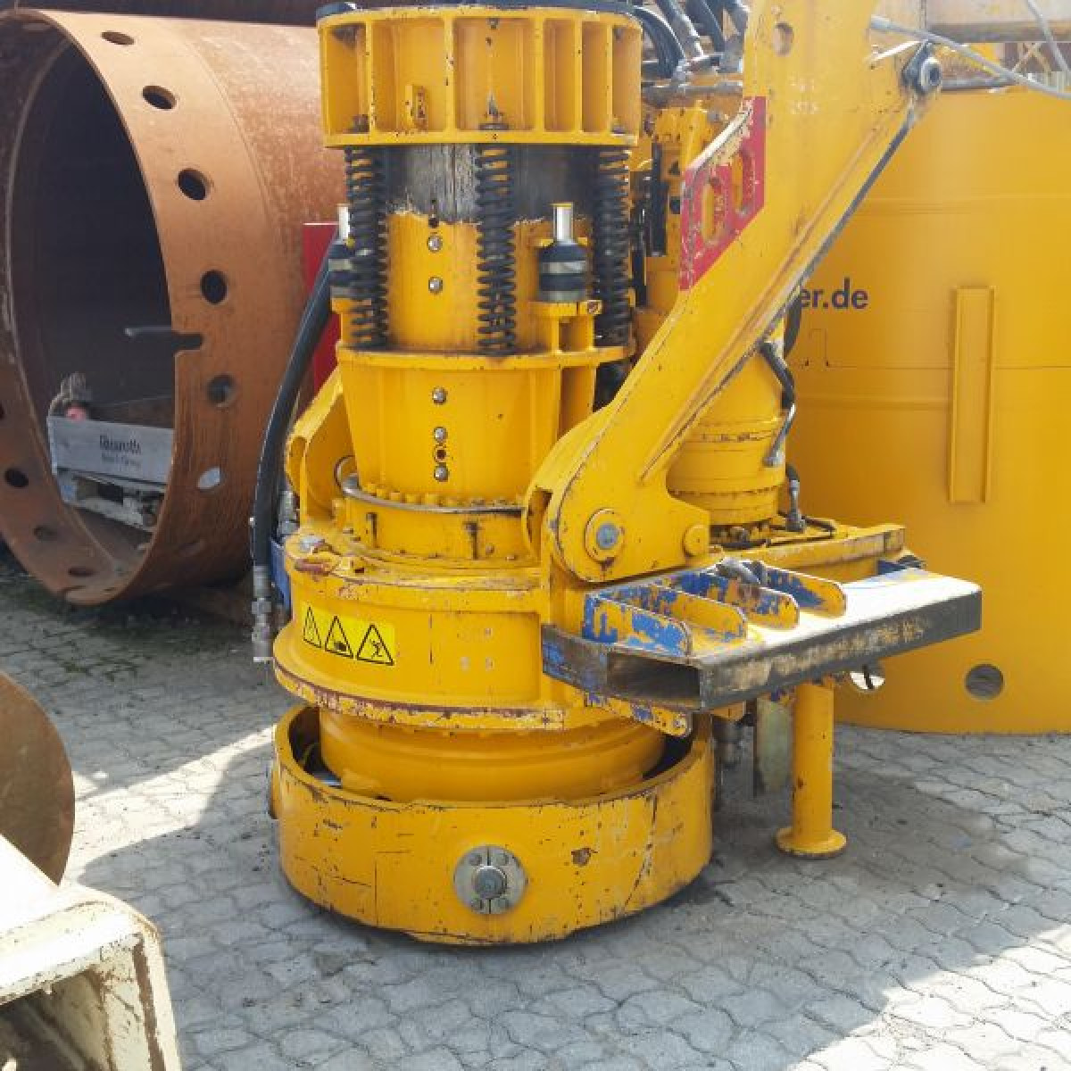 Wiertnica obrotowa Bauer BG 20 H