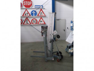 Materiallift 7m GENIE LC 24