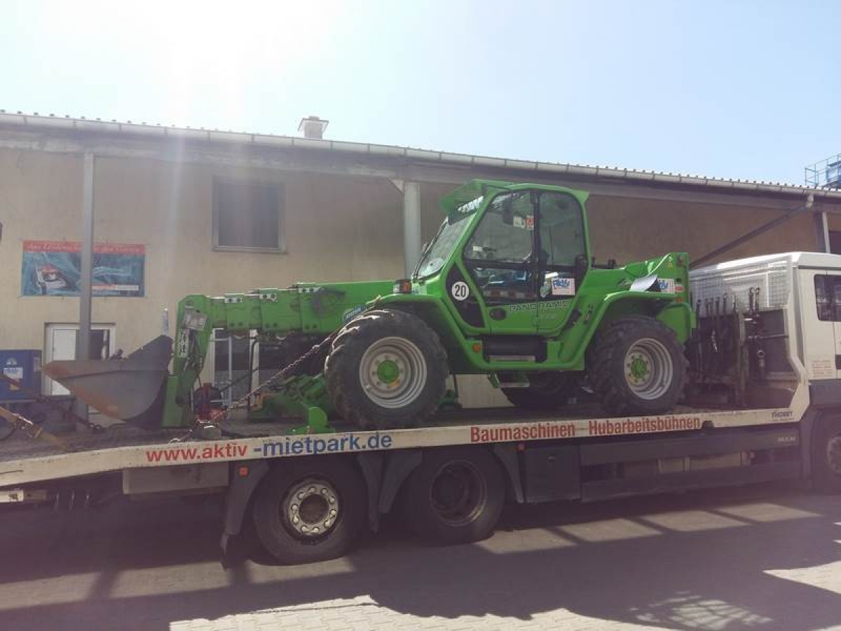 Teleskopstapler 17m mieten MERLO P40.17, 4t
