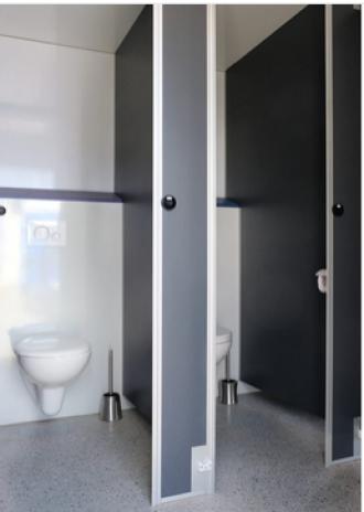 mobi TRAILER 460 Kompakter Toilettenwagen