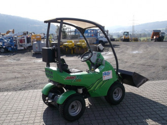 Mini-Radlader AVANT 220