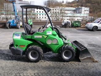 Miniradlader AVANT 635 