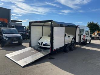 BRIAN-JAMES RACE-SPORT Autotransporter für Rennfahrzeuge