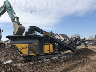 Prallmühle Rubble Master RM90GO! mit Nachsieb 