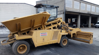 Splittstreuer Bomag 450V Balkenstreugerät
