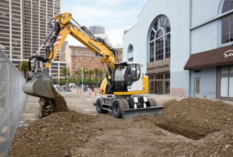 Liebherr A913 Compact Weimar