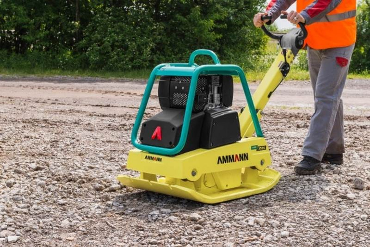 Rüttelplatte 270 kg AMMANN APR 3520