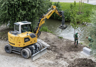 Liebherr A910 Kompaktowa koparka kołowa z krótkim ogonem wahadłowym 