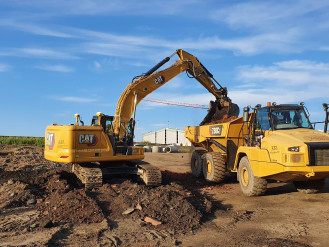 Kettenbagger 22 t Cat 320 Next Gen Saarbrücken