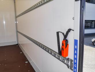 Transporter Koffer mit Hebebühne 3,5 t Iveco Daily