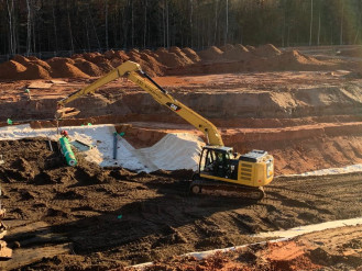 Böschungsbagger 24 t Cat 323 F LN Homburg