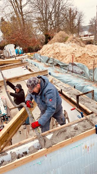 Pool-Verfüllung, Pool betonieren
