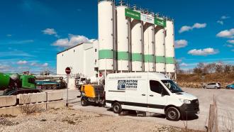 Betoneinbau und Bodenplatten betonieren
