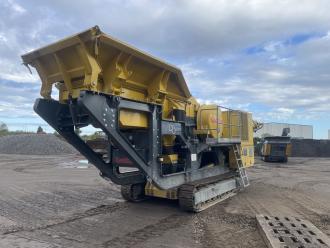 KEESTRACK B3 – Backenbrechanlage