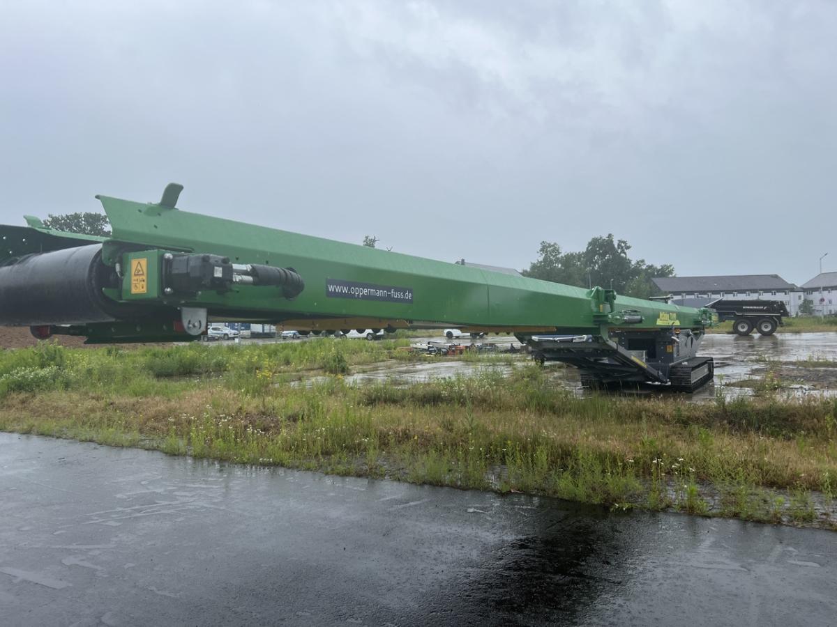McCloskey TS4080 - Haldenband