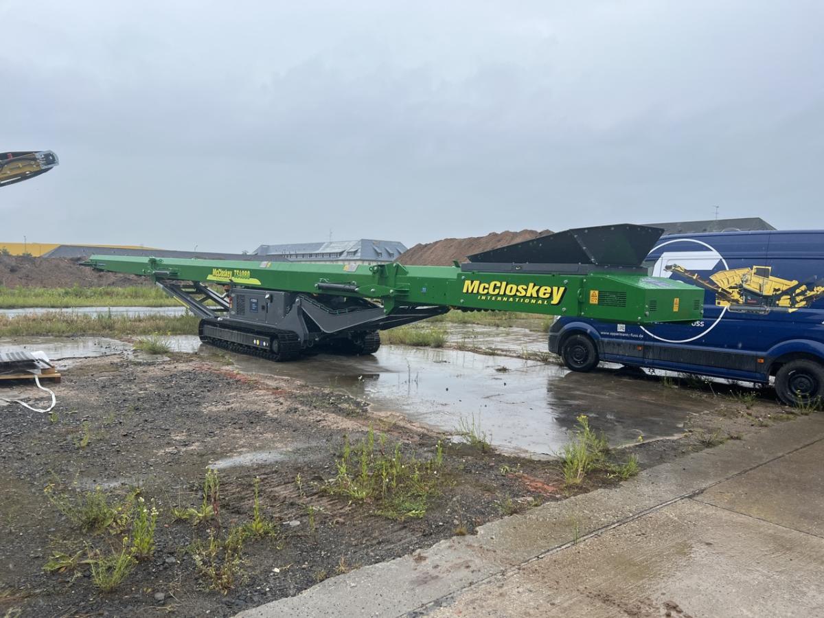 McCloskey TS4080 - Haldenband