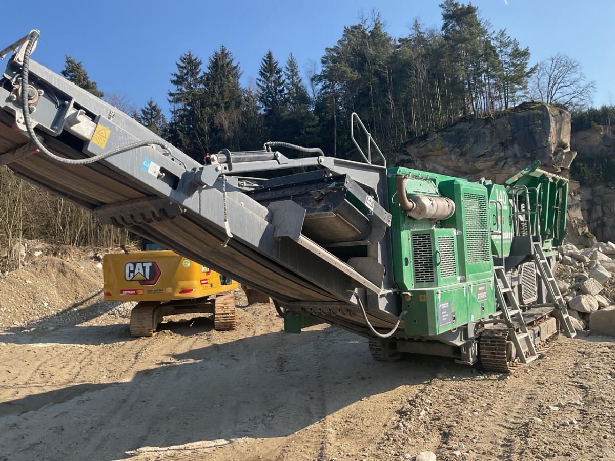 McCloskey J40v2 - Backenbrechanlage