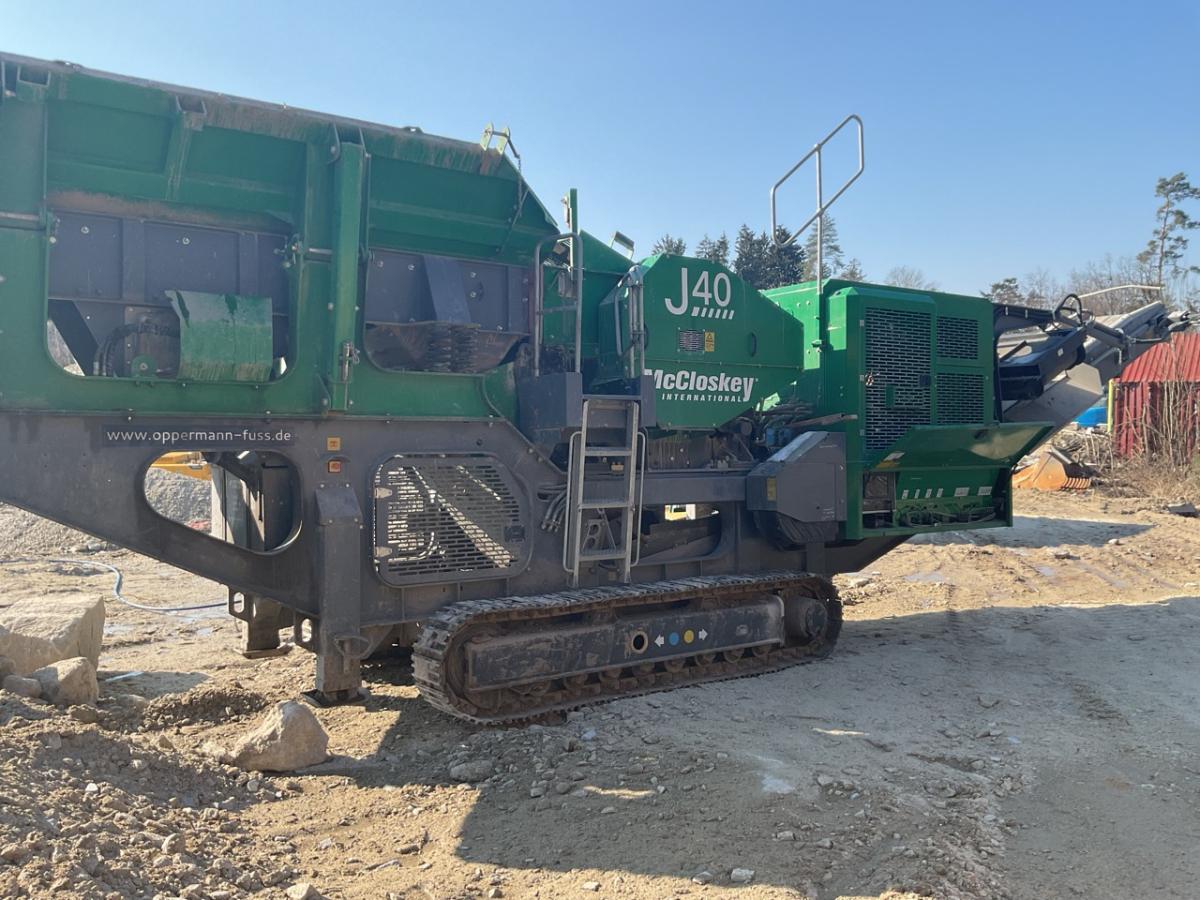 McCloskey J40v2 - Backenbrechanlage