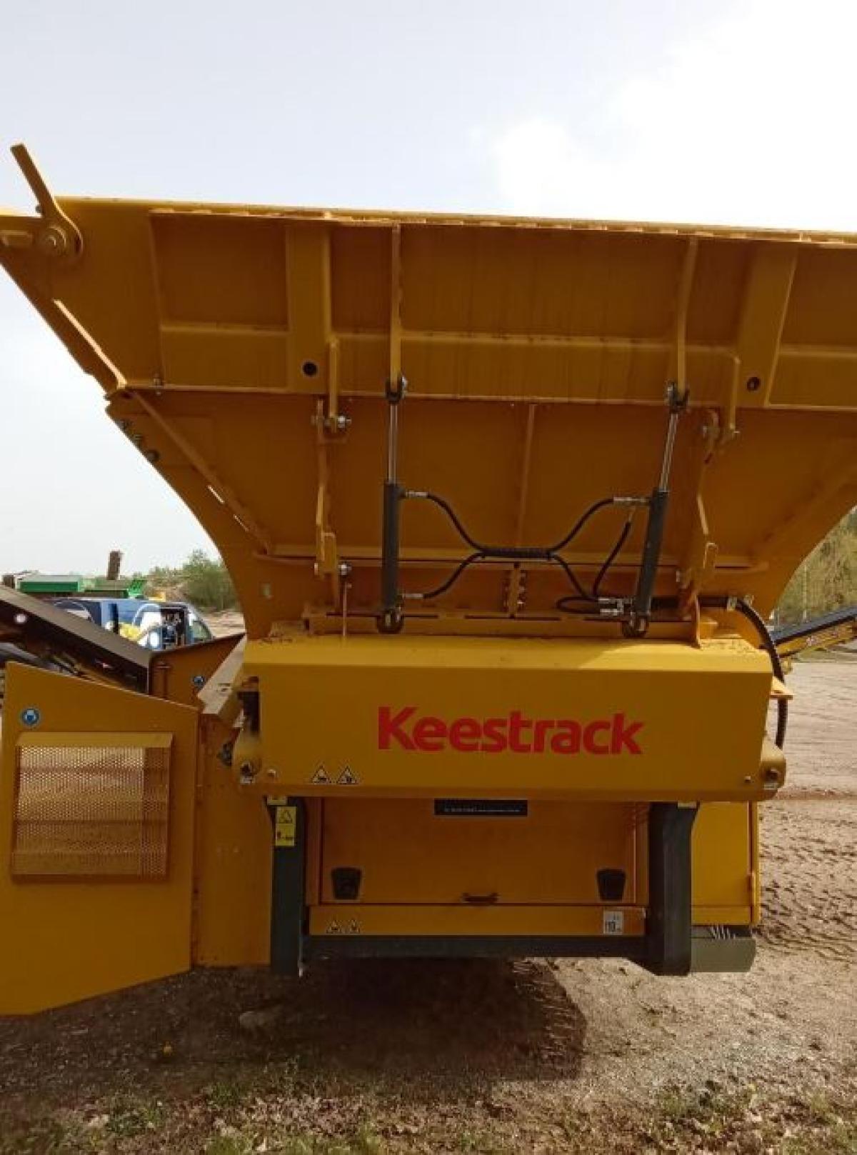 Keestrack K6 - Schwerlast-Siebanlage