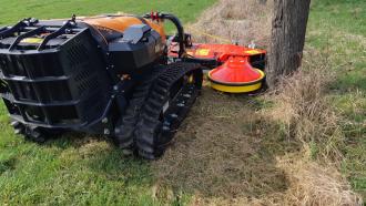 Kreiselmulcher / Solarmäher Kreiselmäher  Anbau Energreen Raupen