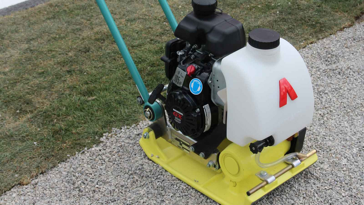 Ammann APF 10/33 Rüttelplatte