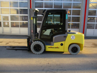Gabelstapler Diesel Jungheinrich DFG 435 