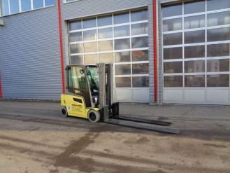 Gabelstapler Elektro Jungheinrich EFG 320 Stuttgart