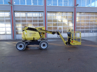 Gelenkteleskopbühne Hybrid Allrad JLG H340AJ Stuttgart