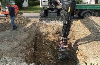 Bagger Anbaufräse Rockwheel D30