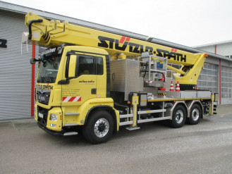 Lkw Arbeitsbühne Allrad 45 m Palfinger WT450 mit Bedienpersonal Stuttgart