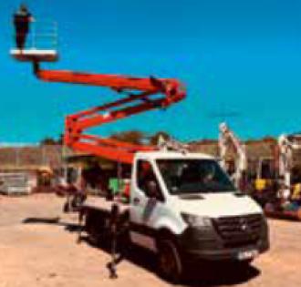 Hematec-Sprinter-Arbeitsbühne ISOLI PNT 240 