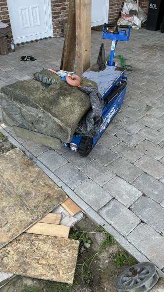 Wspinaczka po schodach, do: 600 kg I zawsze z 1 operatorem zapewnionym przez nas
