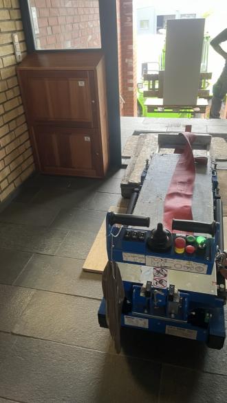 Wspinaczka po schodach, do: 600 kg I zawsze z 1 operatorem zapewnionym przez nas