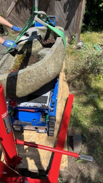 Wspinaczka po schodach, do: 600 kg I zawsze z 1 operatorem zapewnionym przez nas