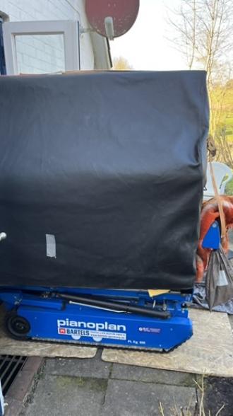 Wspinaczka po schodach, do: 600 kg I zawsze z 1 operatorem zapewnionym przez nas