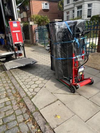 Wspinaczka po schodach, do: 400 kg I zawsze z 1 operatorem zapewnionym przez nas