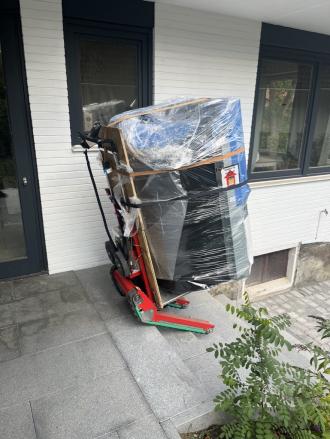 Wspinaczka po schodach, do: 400 kg I zawsze z 1 operatorem zapewnionym przez nas