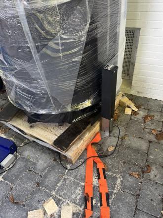 Wspinaczka po schodach, do: 400 kg I zawsze z 1 operatorem zapewnionym przez nas