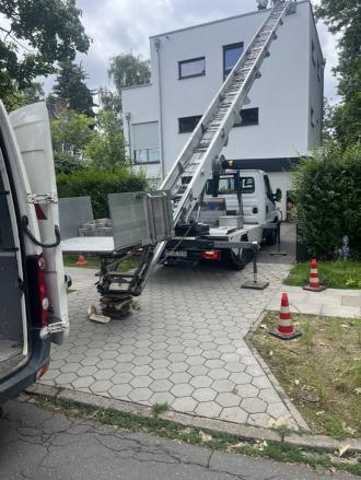 Winda meblowa / winda skośna / winda dachowa, do: 400 kg / 30,5 m Zawsze z 1 operatorem dostarczonym przez nas