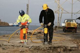 Baukompressor Atlas Copco Abbruchhammer TEX21PE Fürth